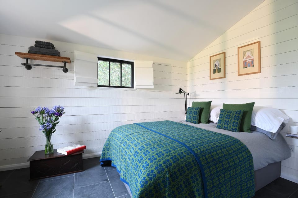 Walden Lodge House in Wales
