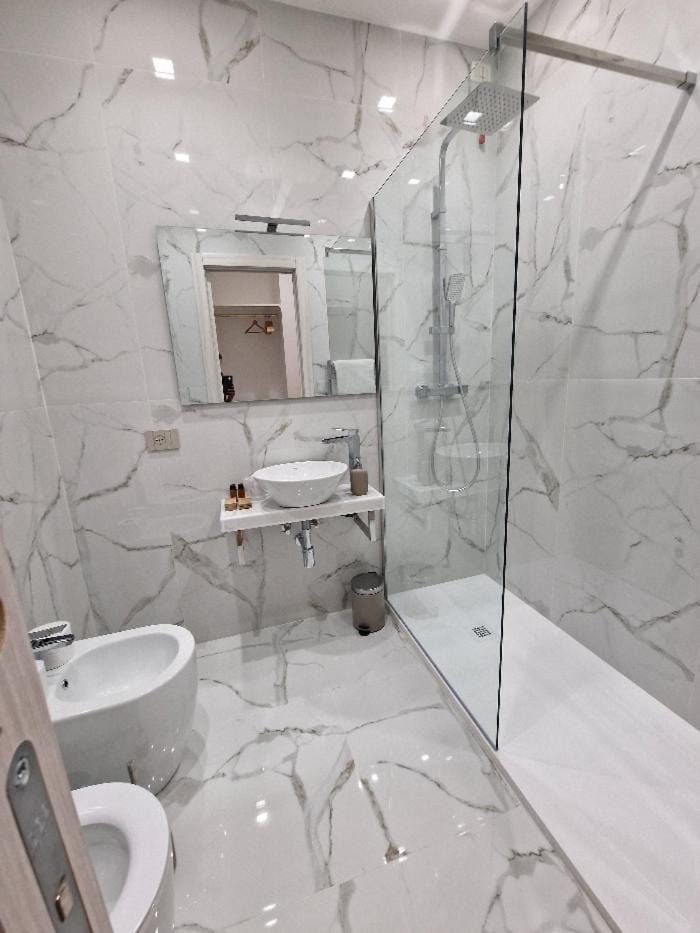 Cuma Suites Bed and Breakfast in Rome
