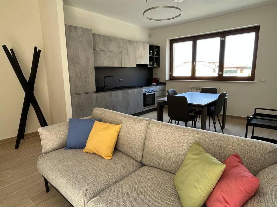 Kitchen or kitchenette, Living room, Dining area, pet friendly, stove