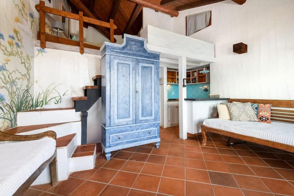 Kitchen or kitchenette, wardrobe