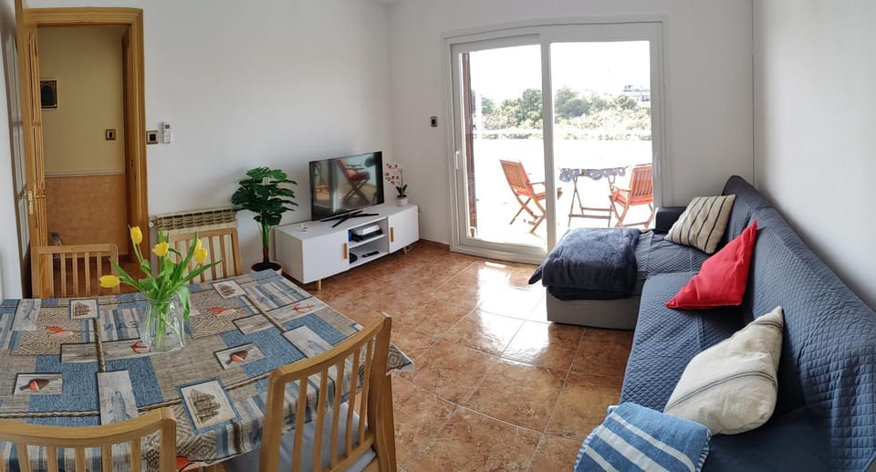TV and multimedia, Living room, air conditioner