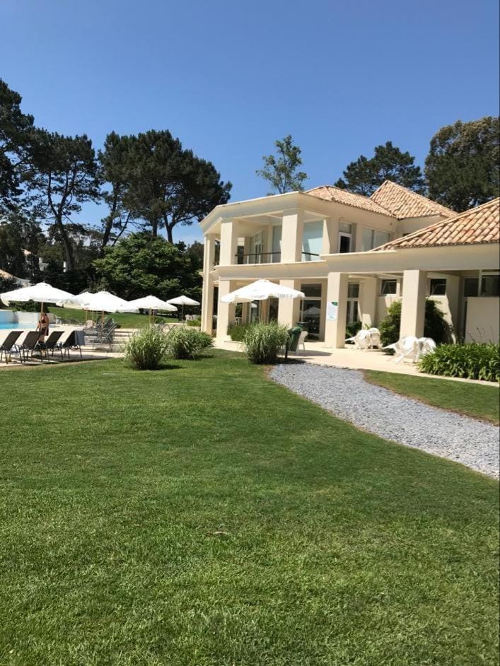 Day, Garden view, Swimming pool, Swimming pool, sunbed