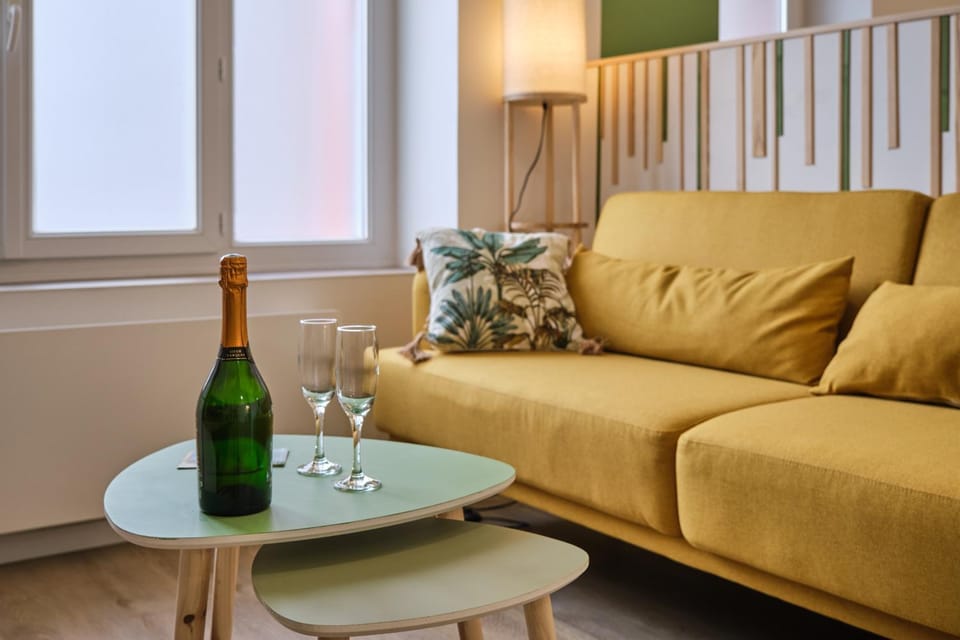 Living room, Alcoholic drinks