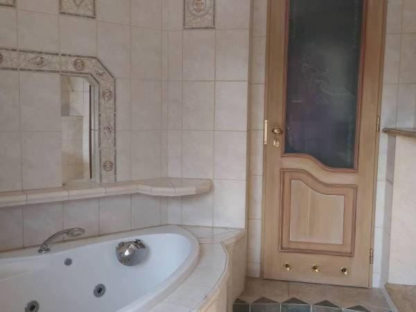 Hot Tub, Bathroom, Bath