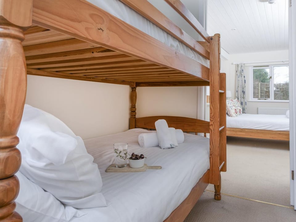 bunk bed