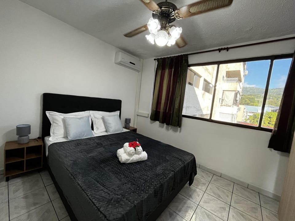 Bed, Photo of the whole room, Bedroom, fireplace, towels, air conditioner