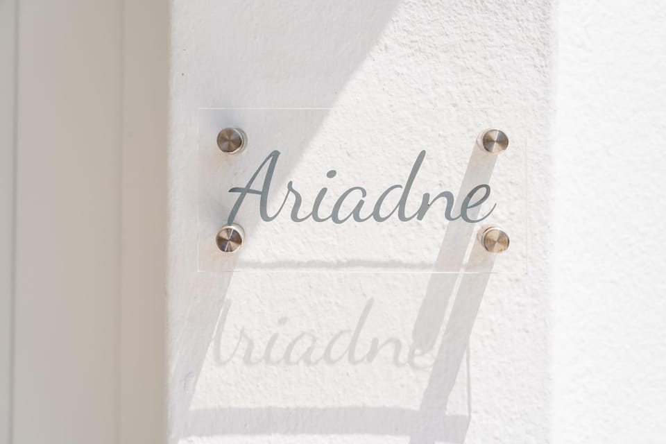 Celestial Seaview Apartments- Ariadne Apartment in Naxos
