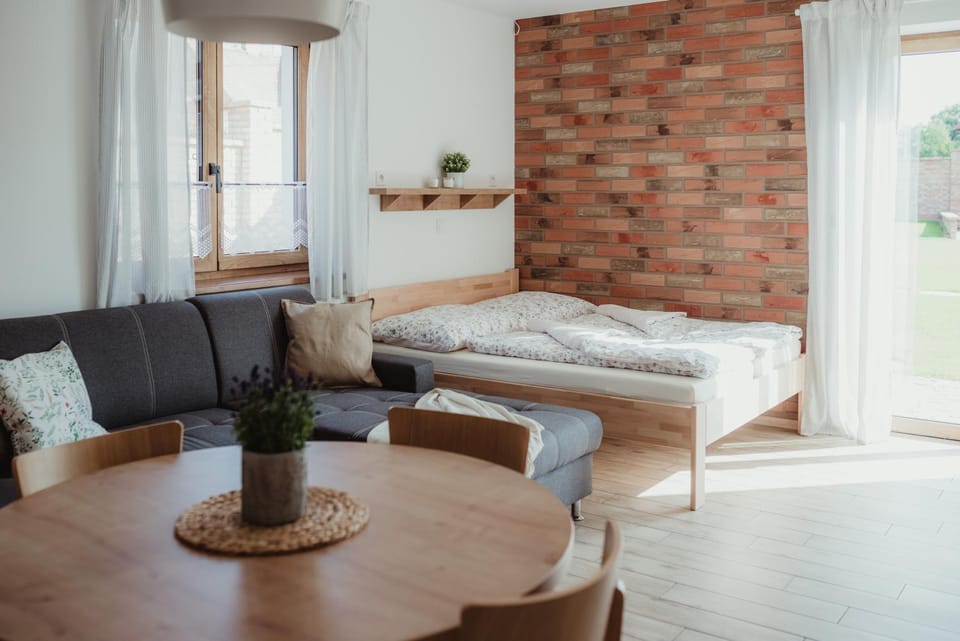 Living room, Bedroom