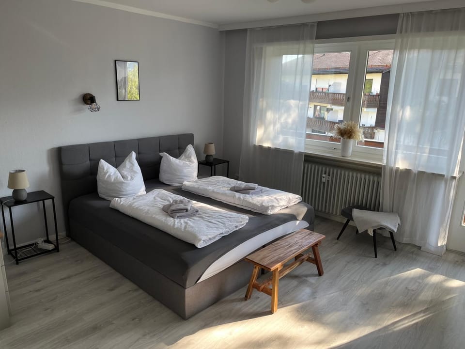 Alpenpanorama von 2 Balkonen Apartment in Grassau