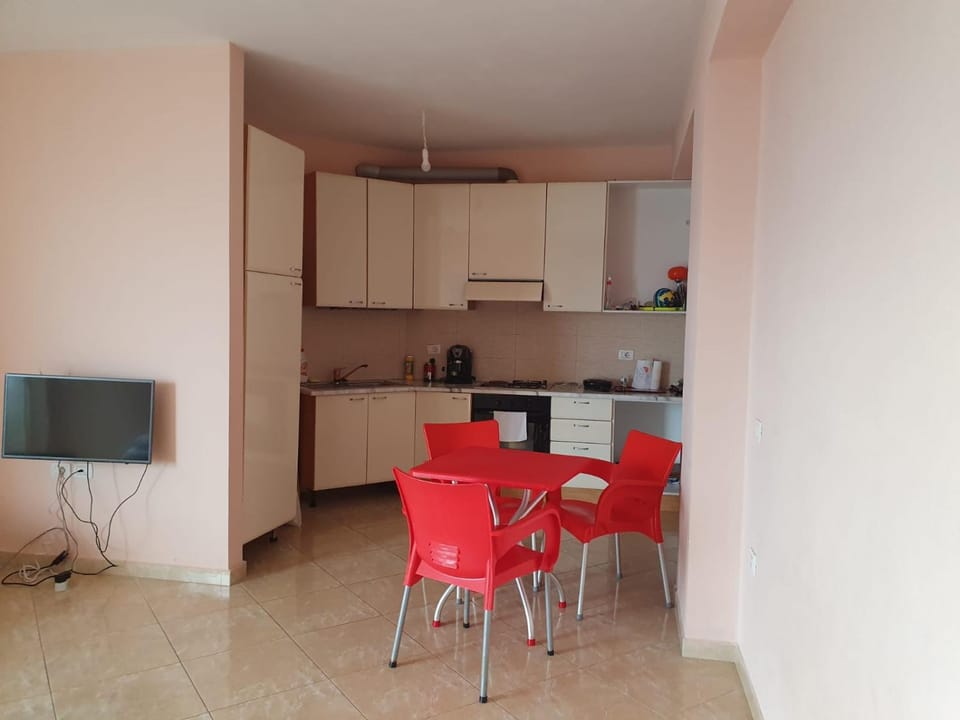 Kitchen or kitchenette, Living room, Seating area