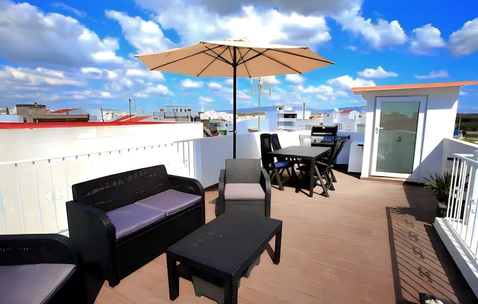 Isa SkyHouse Algarve House in Portimao