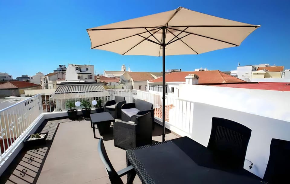 Isa SkyHouse Algarve House in Portimao