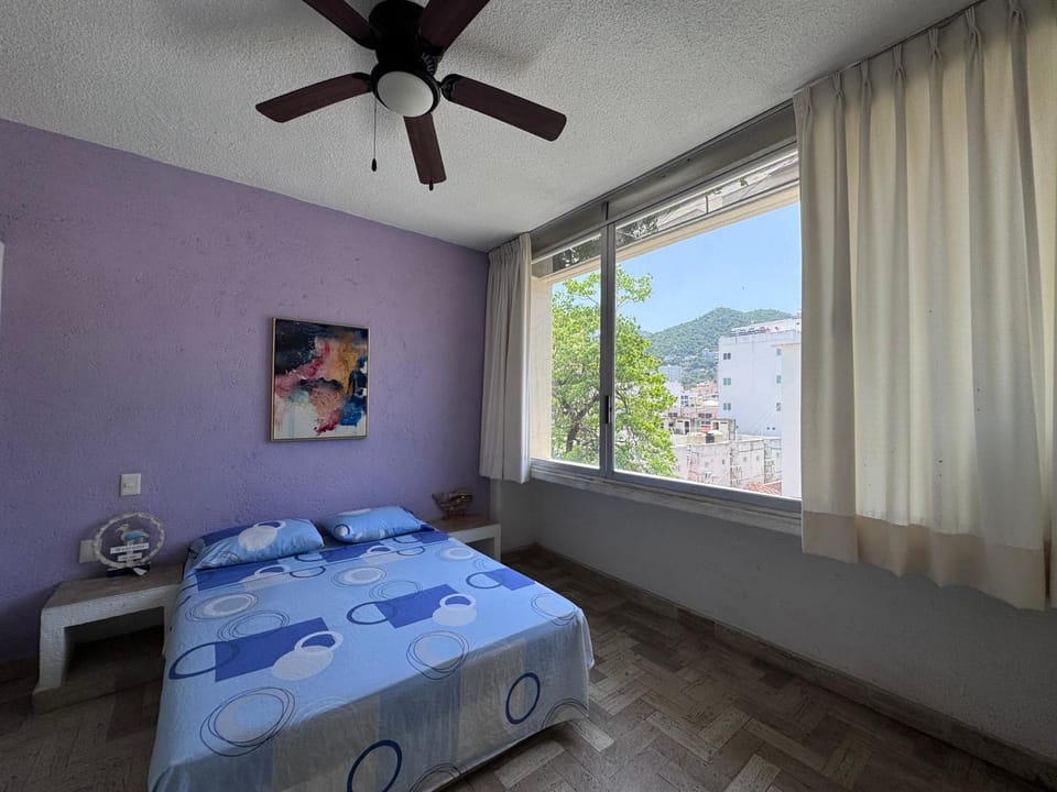 Tiki’s Penth Apartment in Acapulco