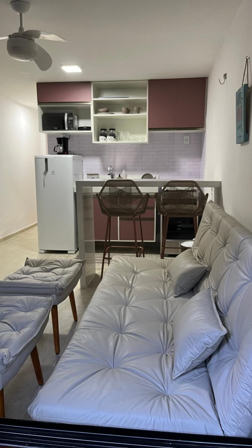 Kitchen or kitchenette, Living room, Seating area, Dining area, minibar