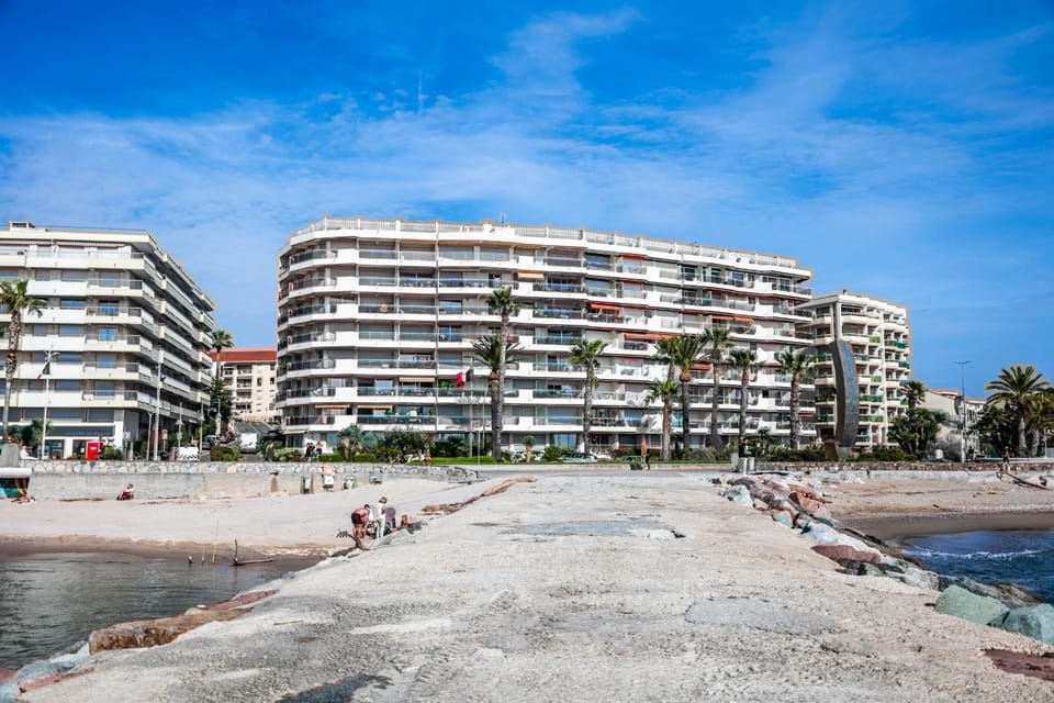 Property building, Beach