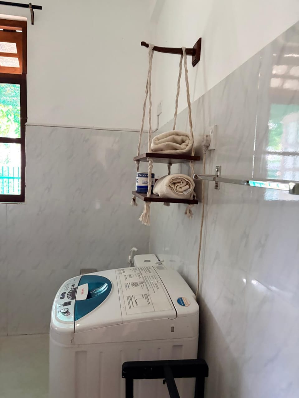 Bathroom, Public Bath, washing machine