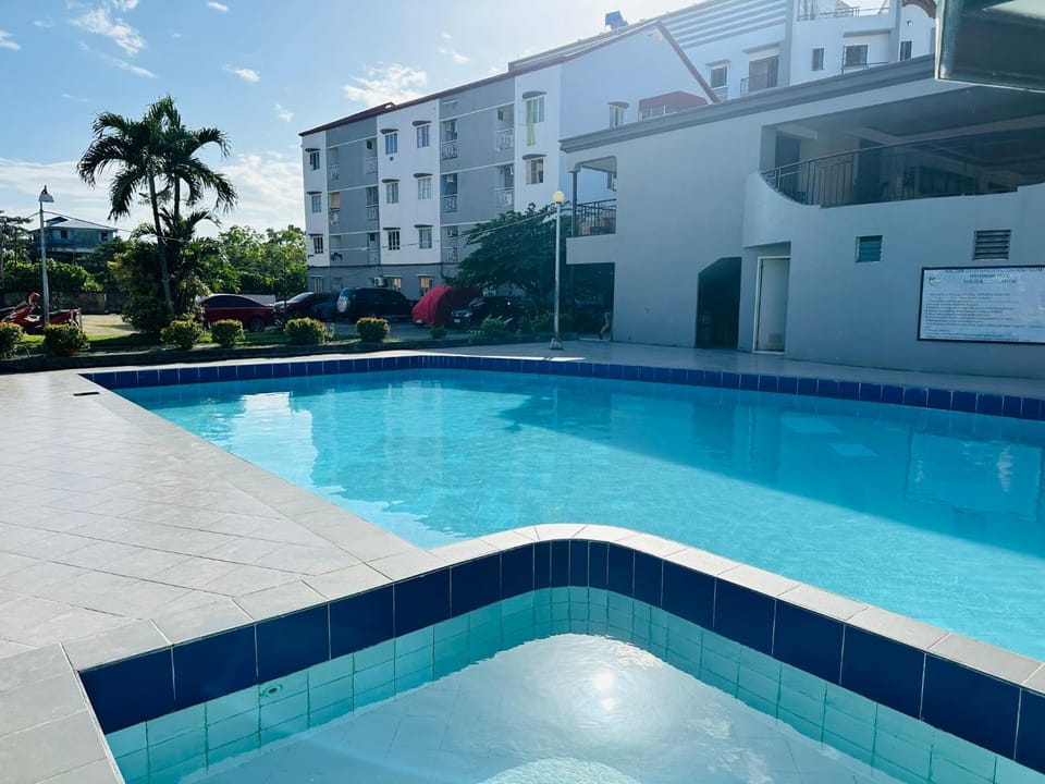 Mactan Oasis Garden Near Newtown& Airport Apartment in Lapu-Lapu City