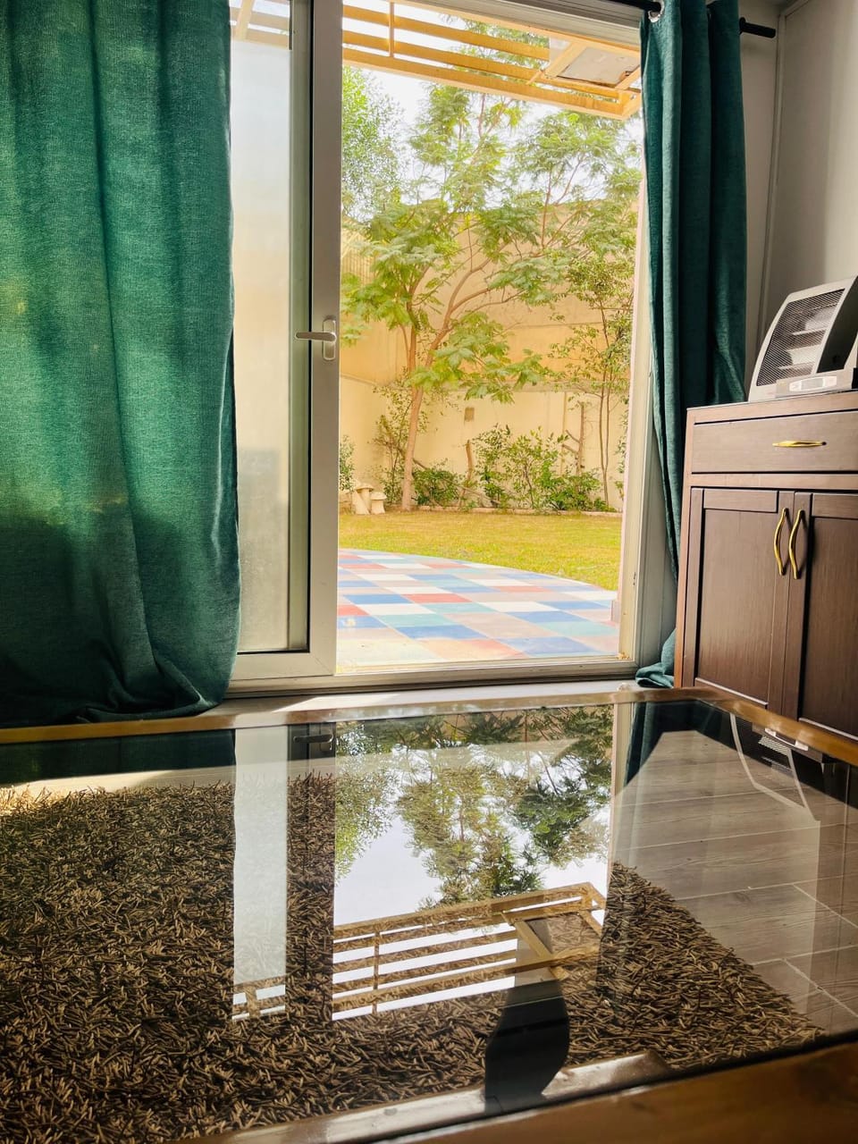 TV and multimedia, Garden view