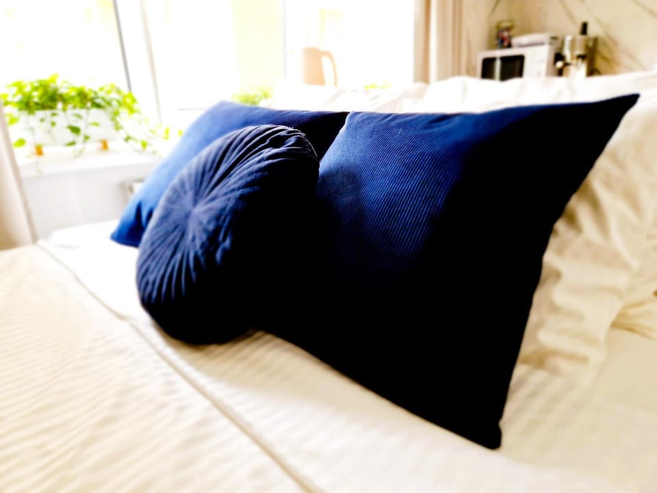 Bed, Decorative detail, Bedroom