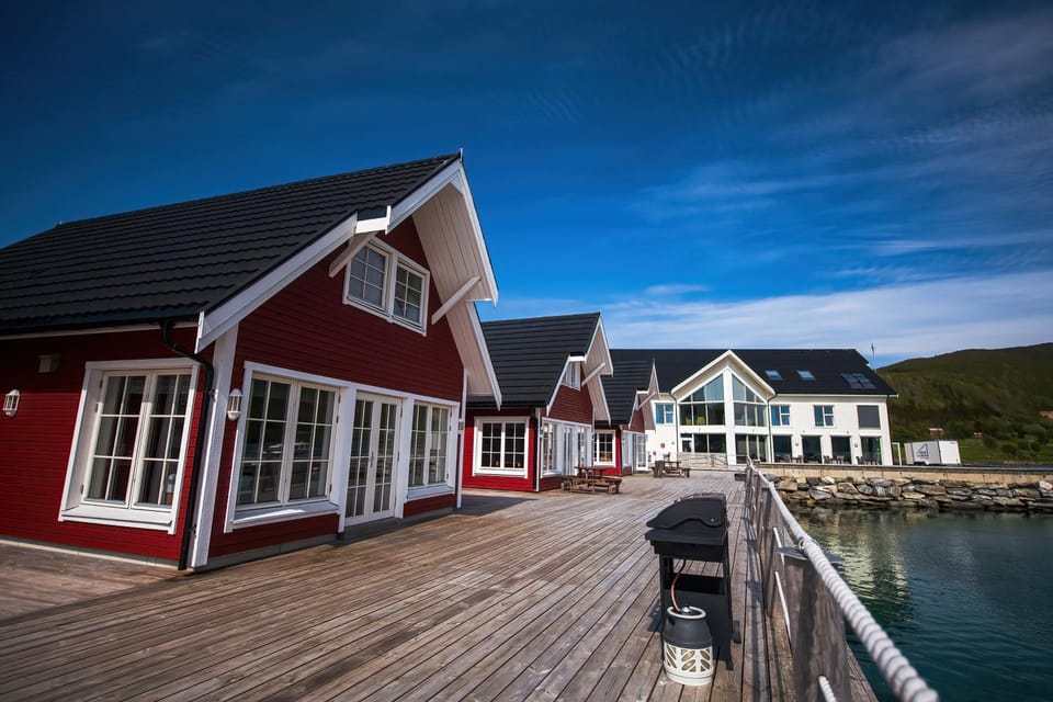 Property building, BBQ facilities, View (from property/room), Balcony/Terrace, Sea view