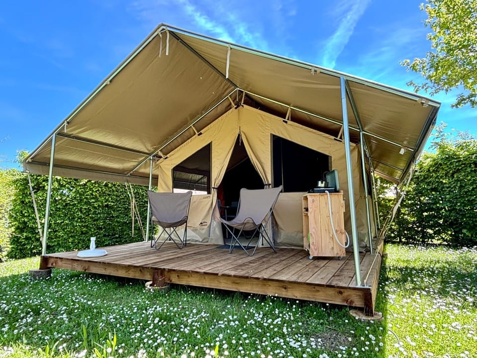 Camping Onlycamp Pierre & Sources Campground/ 
RV Resort in Auvergne-Rhône-Alpes