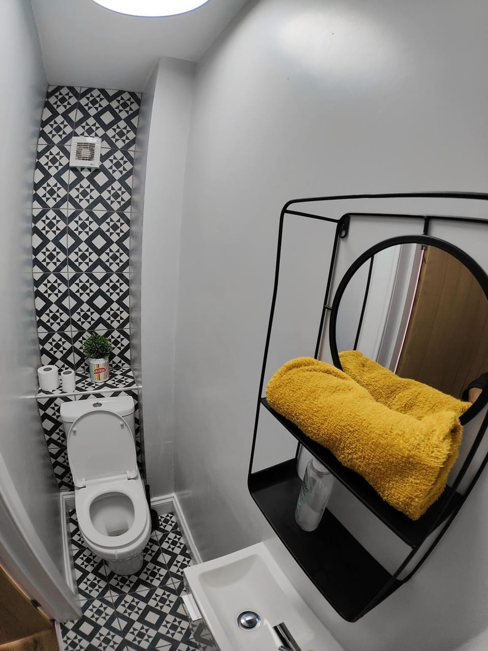 Toilet