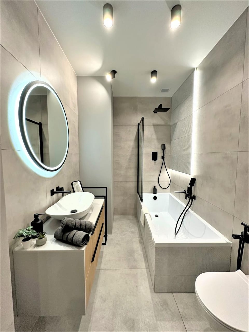 Shower, Bathroom, Bath, towels