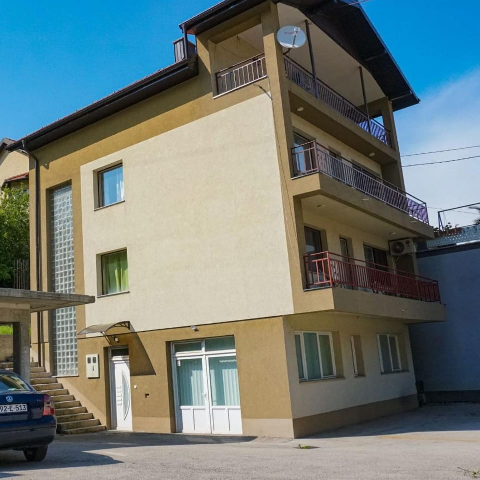 Property building, Day, Parking