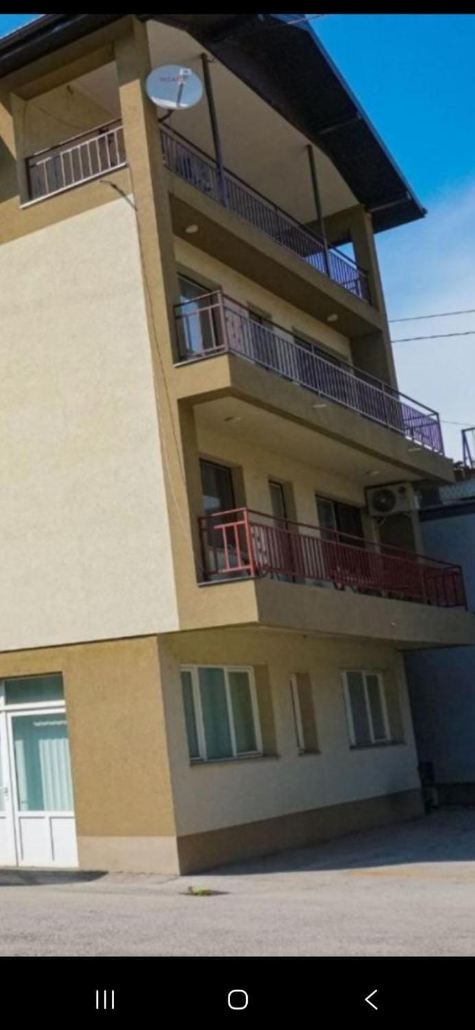 Property building, Day