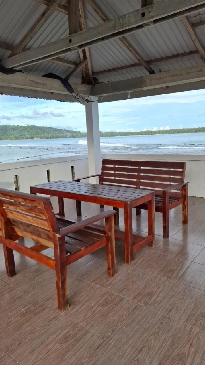 Lilys surf camp Bed and Breakfast in Indonesia