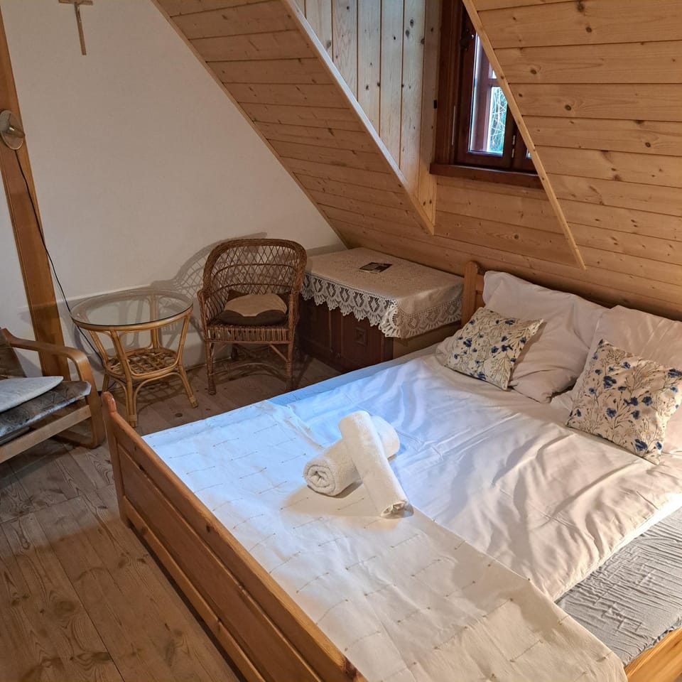Dom myśliwski- główny Bed and Breakfast in Poland