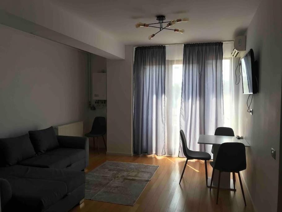 Lake view apartament in Mamaia Constanta Apartment in Constanta