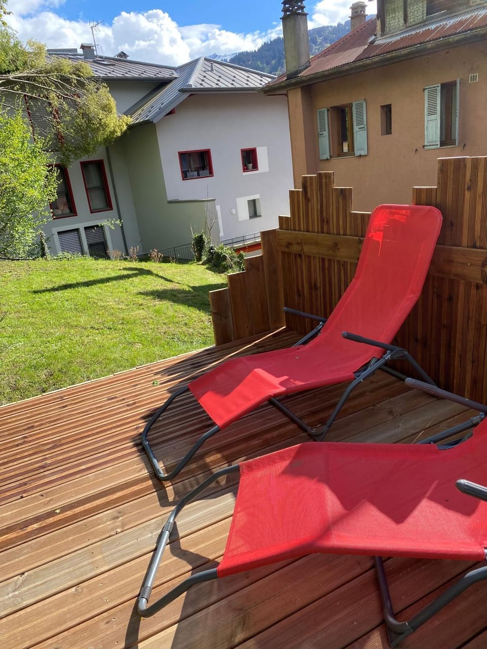 Property building, Patio, Garden, sunbed