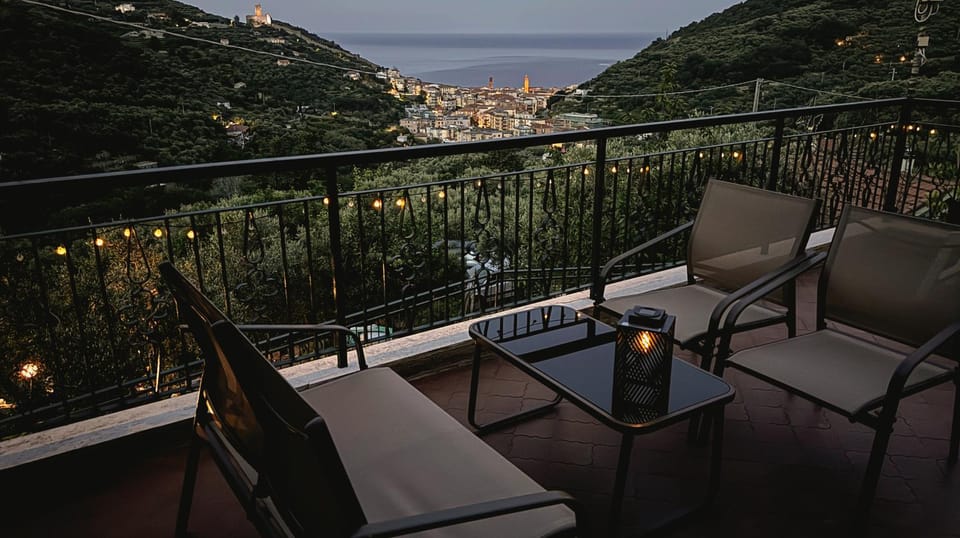 Night, Balcony/Terrace, City view
