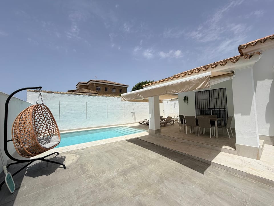 Villa Patrón House in Chiclana de la Frontera