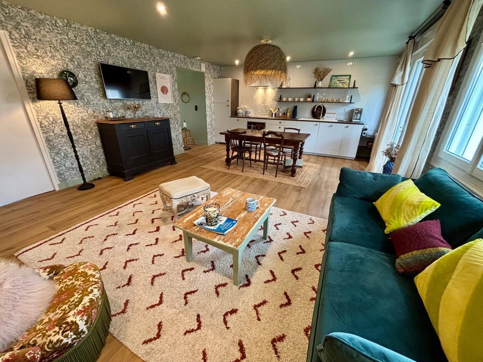 Charme !Appartement plein centre plage à pieds Parking Apartment in Brittany