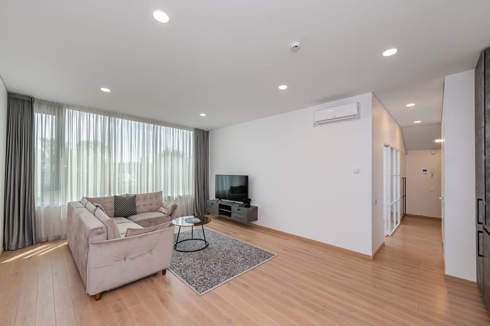 Living room, Seating area, air conditioner