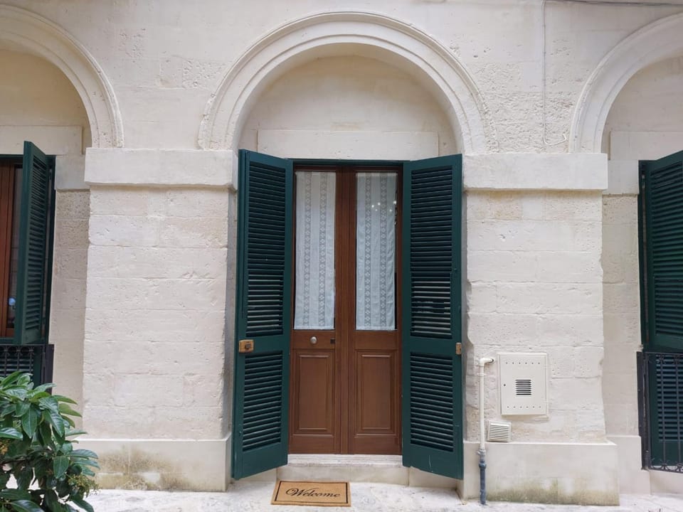 Suite del Conservatorio nel centro storico Apartment in Lecce