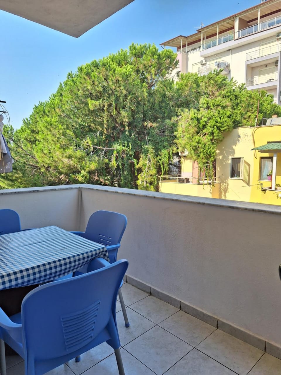 Ervin's beach appartment. Apartment in Tirana County, Albania