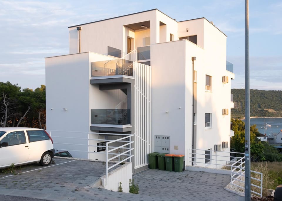 Property building, Parking