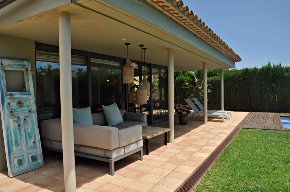 Garden, Swimming pool