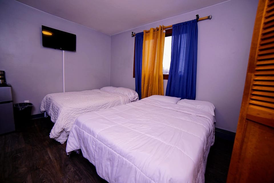 Cozy Private Room With Two Beds Bed and Breakfast in Anchorage