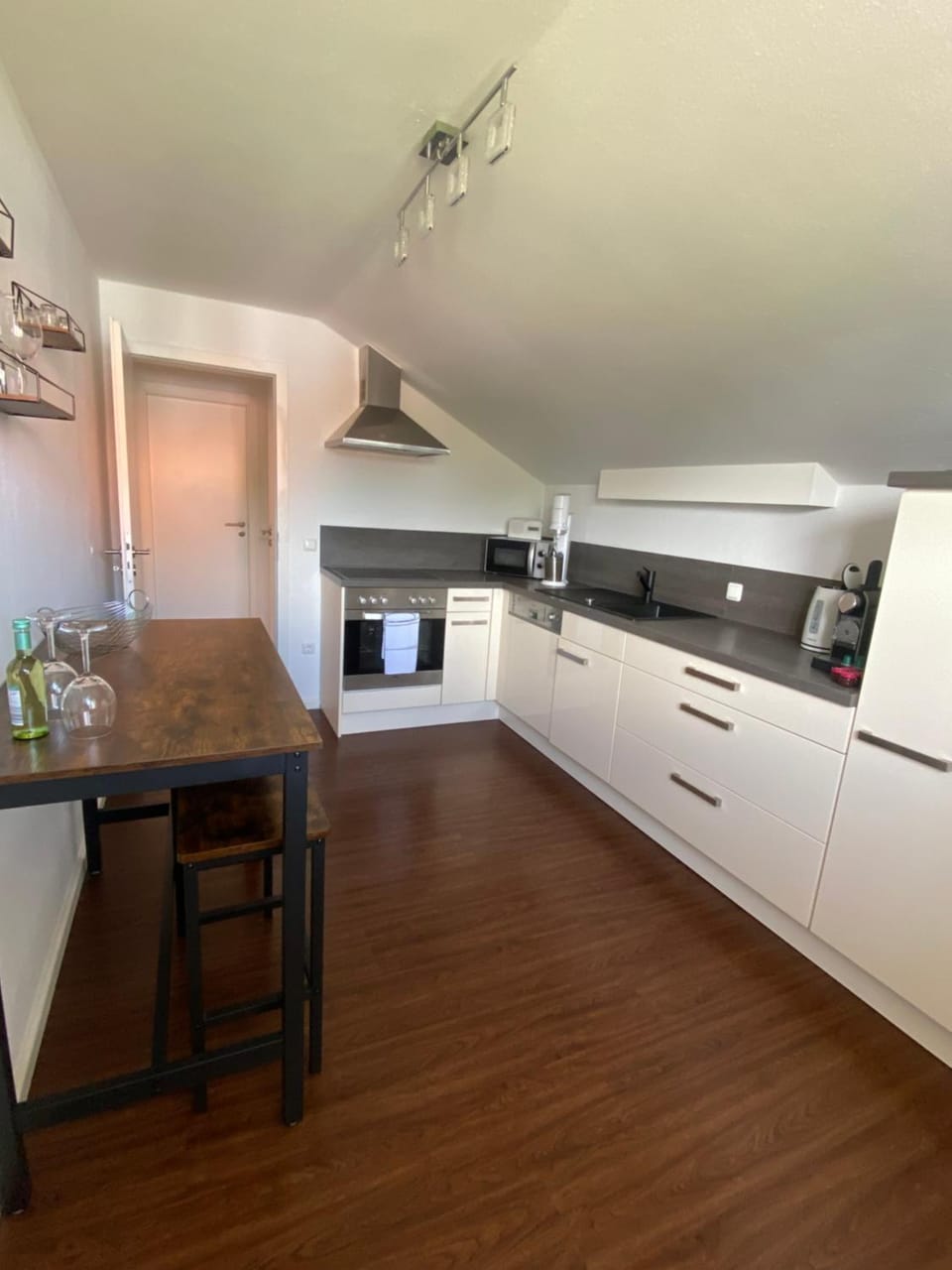 Kitchen or kitchenette, minibar, pet friendly, stove