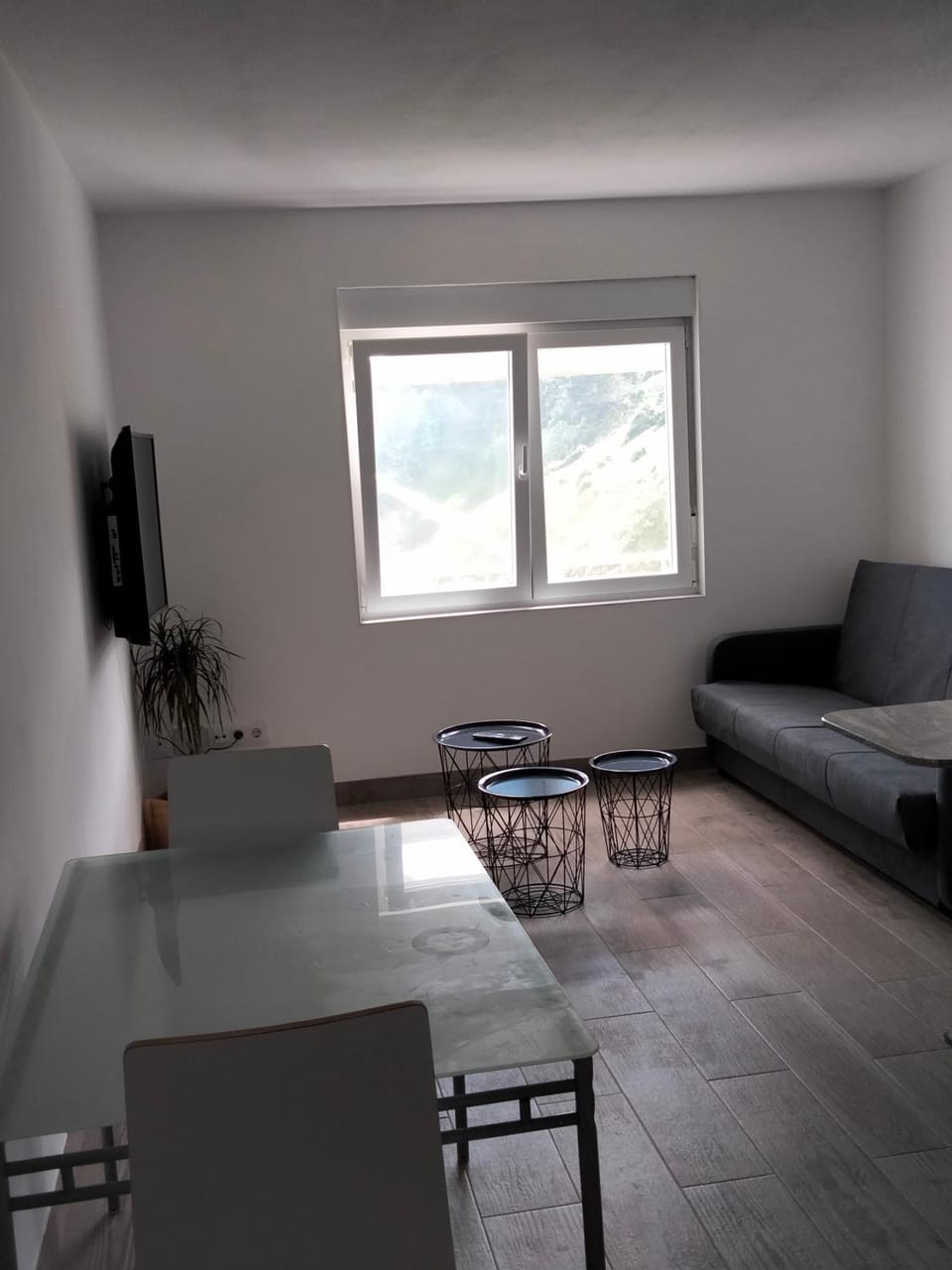 TV and multimedia, Kitchen or kitchenette, Living room, Dining area, Sea view