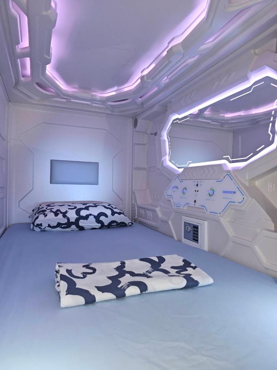天河行旅 Capsule hotel in Taiwan, Province of China