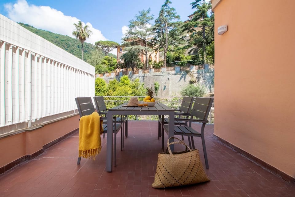 Day, Balcony/Terrace, Dining area