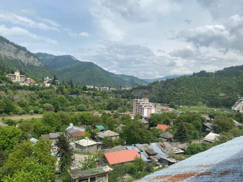 Nearby landmark, Bird's eye view, Balcony/Terrace, Mountain view, River view