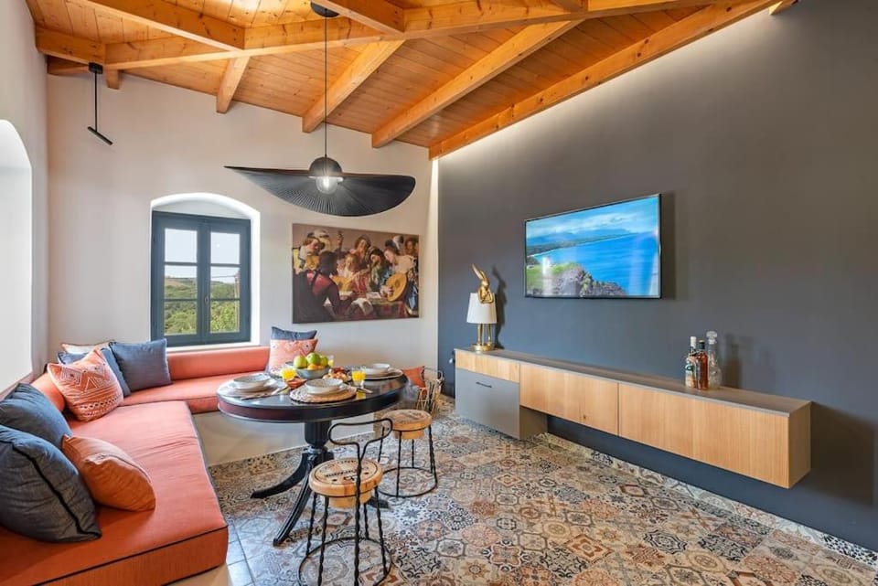 TV and multimedia, Living room, Seating area