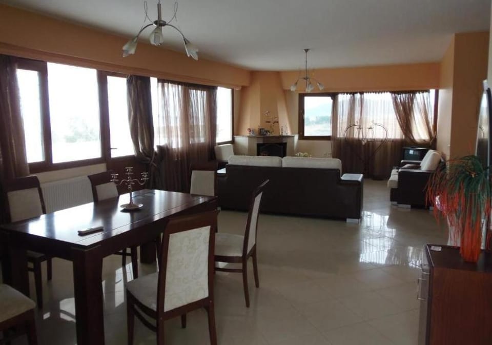 Nisi House Beachfront Sea View House in Halkidiki