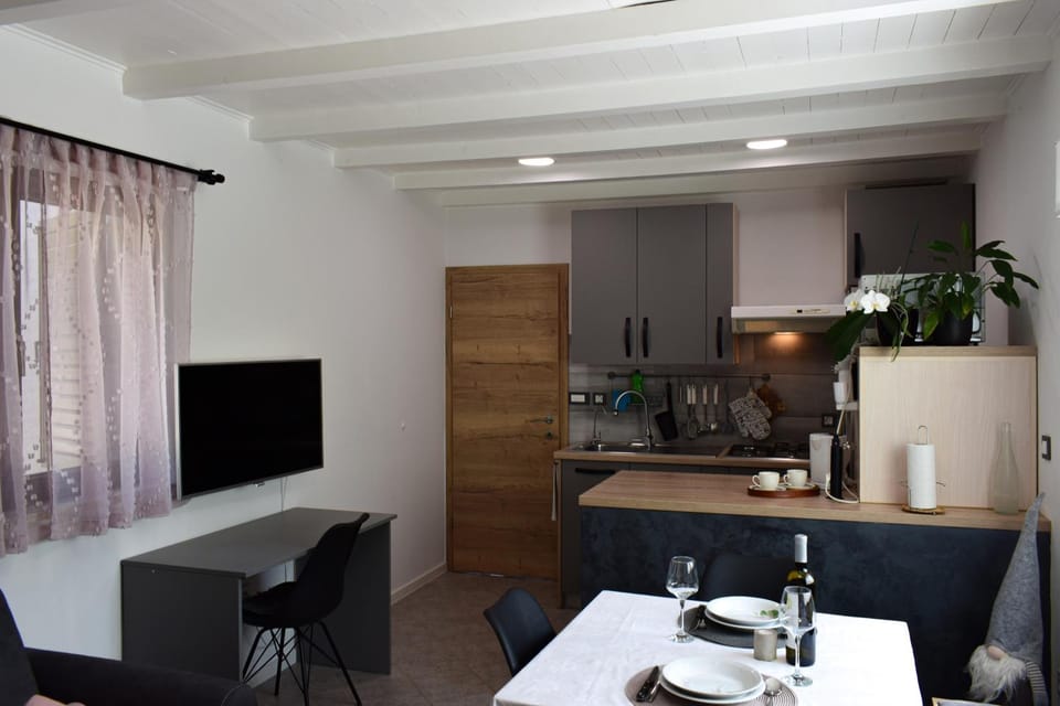 House Masha Apartment in Pula
